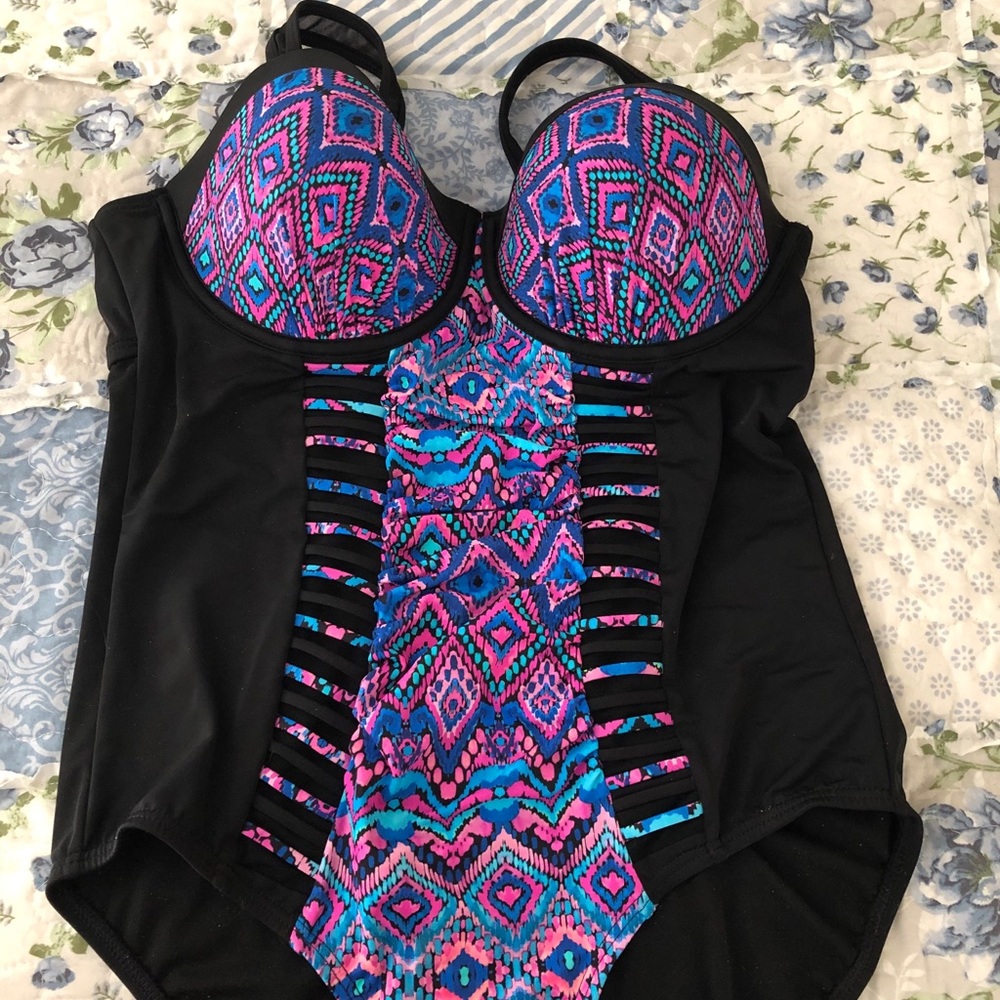 Ladies Swim Suit